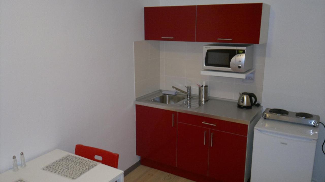 Hotel Terek Штети Экстерьер фото